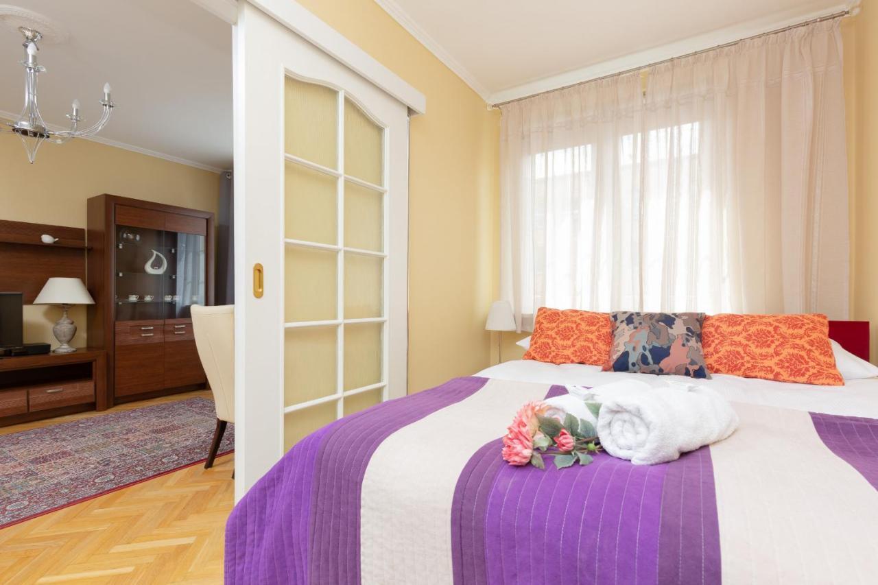Miodowa Apartment Krasinski Garden Warsaw By Noclegi Renters Varsóvia Exterior foto