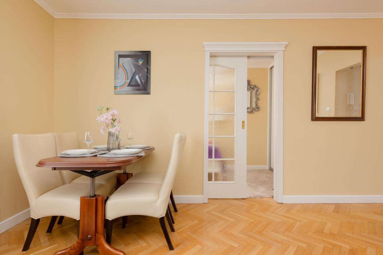 Miodowa Apartment Krasinski Garden Warsaw By Noclegi Renters Varsóvia Exterior foto