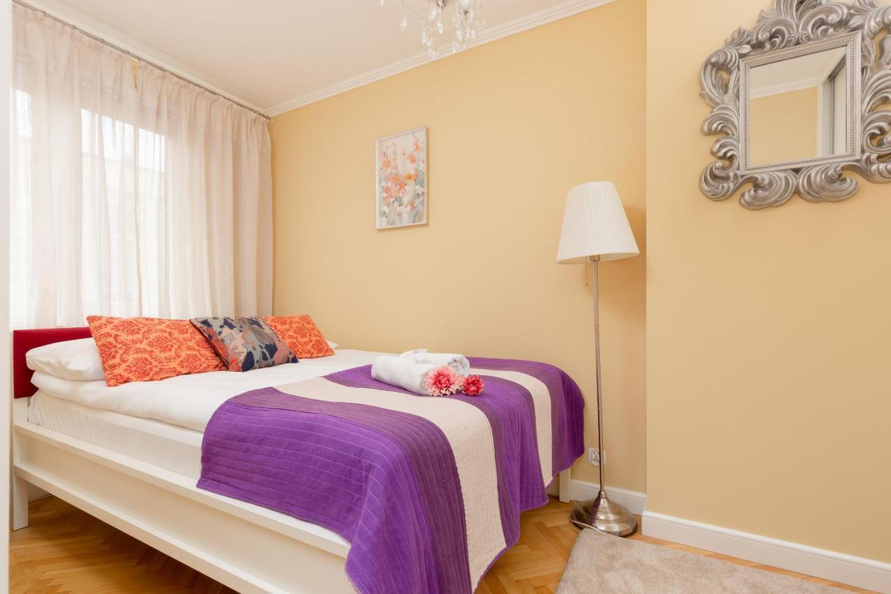 Miodowa Apartment Krasinski Garden Warsaw By Noclegi Renters Varsóvia Exterior foto